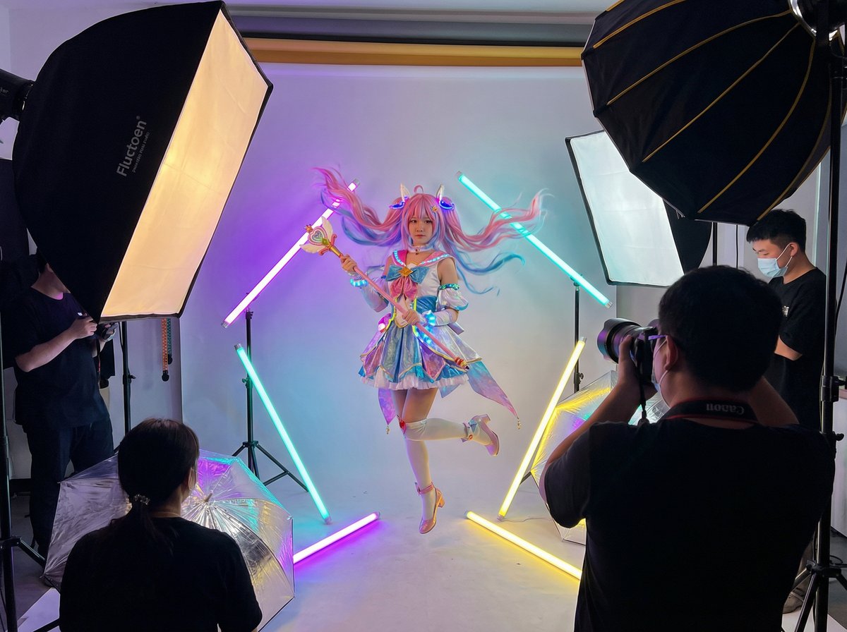 麻豆动漫cosplay视频